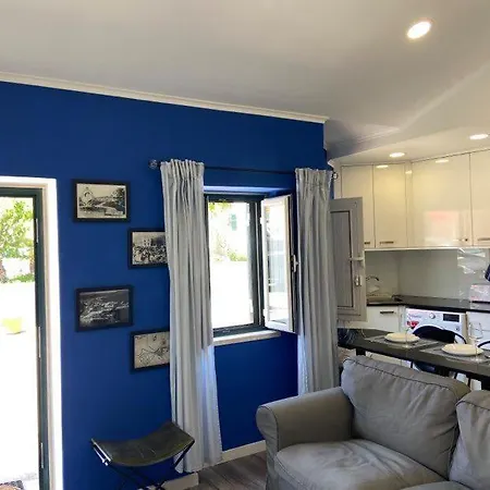 Casa Do Chinelo Azul *