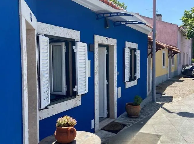 Casa Do Chinelo Azul *